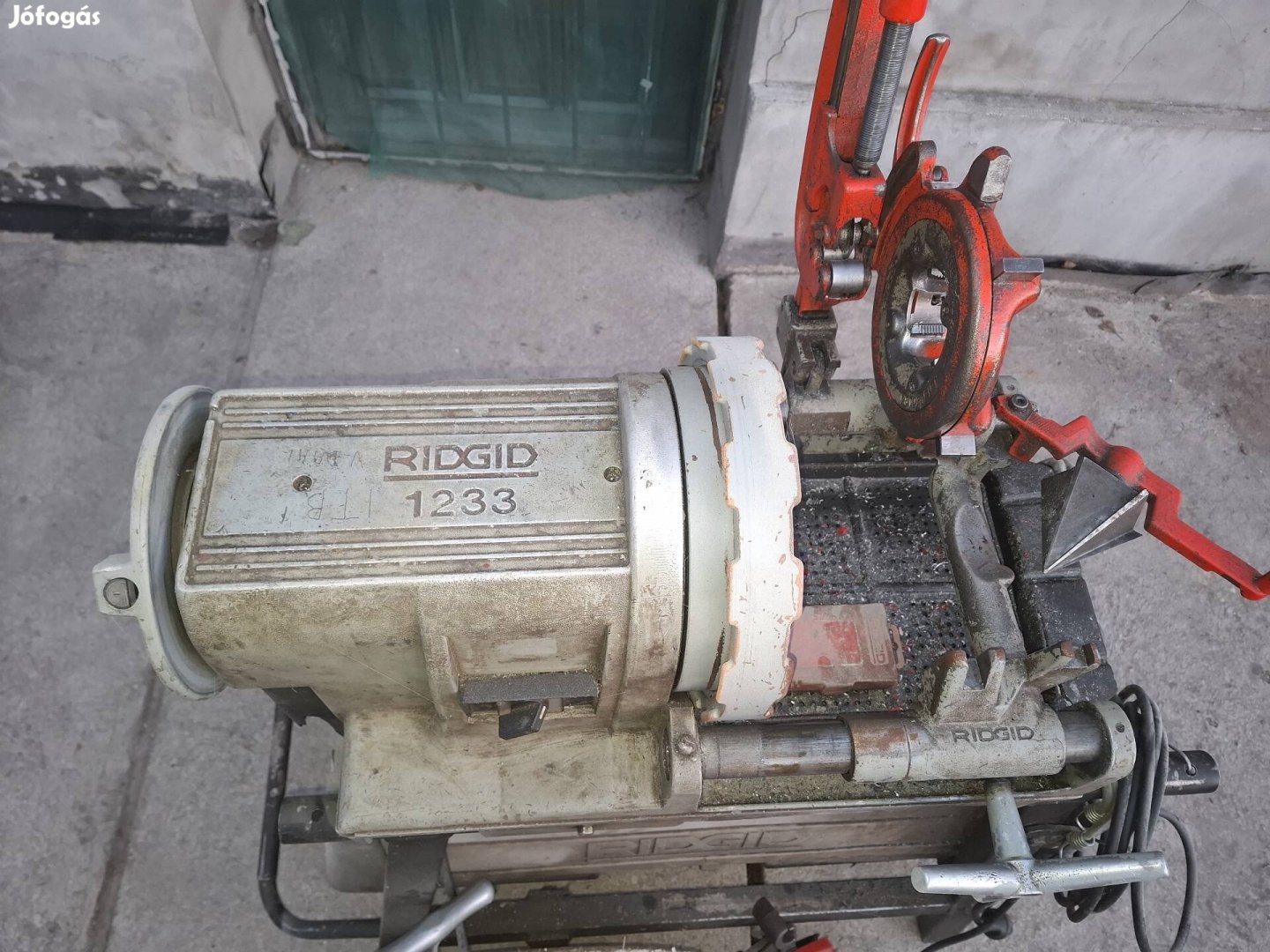 Ridgid menetvágógép