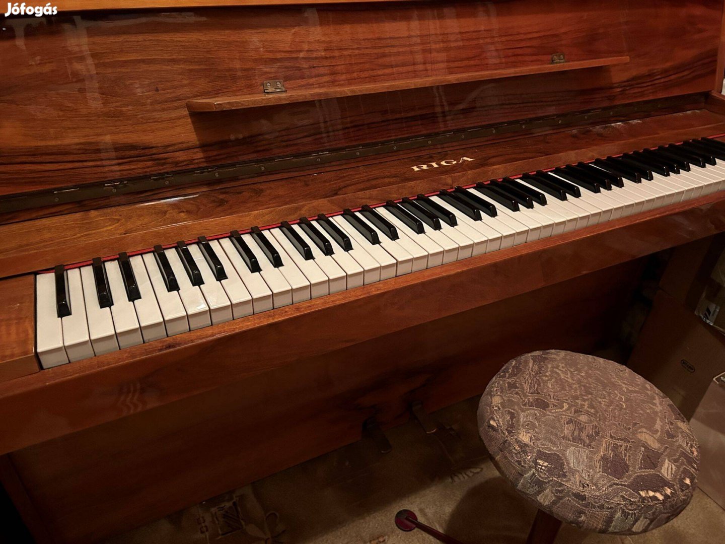 Riga pianinó, újszerű állapotú