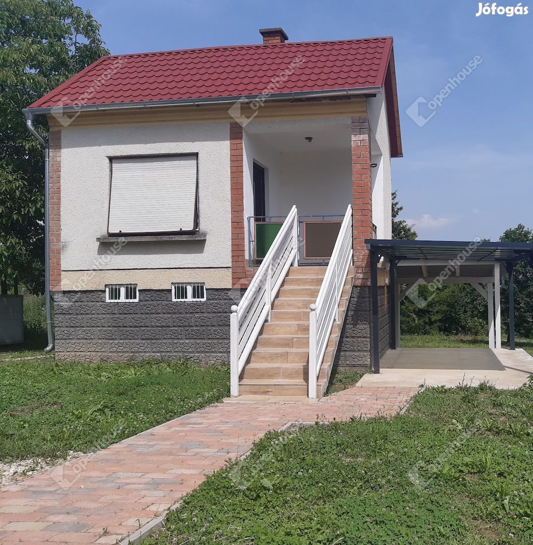 Rigyác főut közeli birtok felújított lkomfortos házikóval  eladó