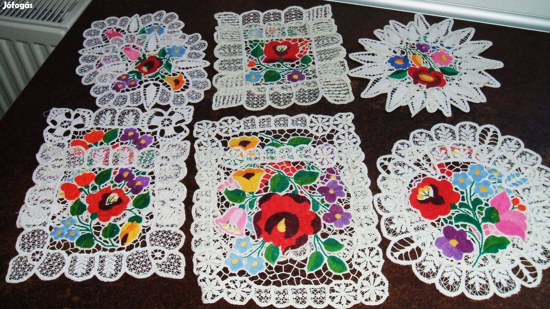 Riselt terítők (párban)
