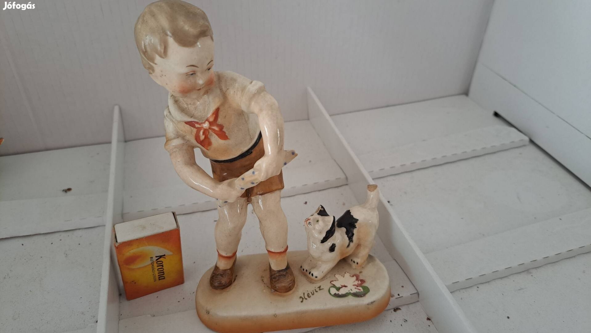 Ritka Antik Heinz Neuhauser gyermek cicával porcelán