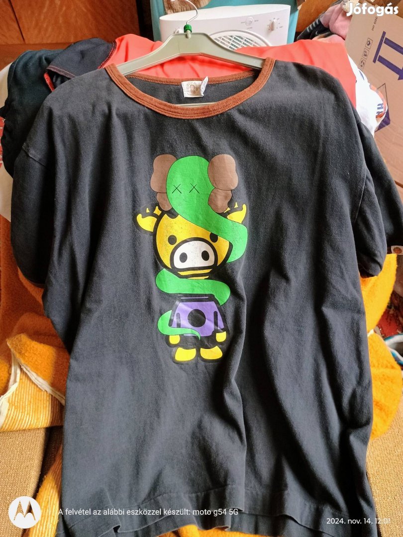 Ritka! Bape X Kaws eredeti póló!!