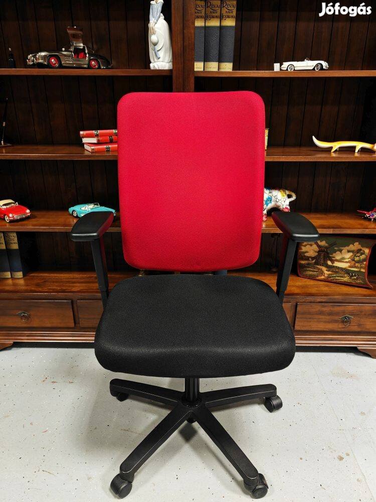 Ritka , újszerű , professzionális König & Neurath Jet forgószék , ergo