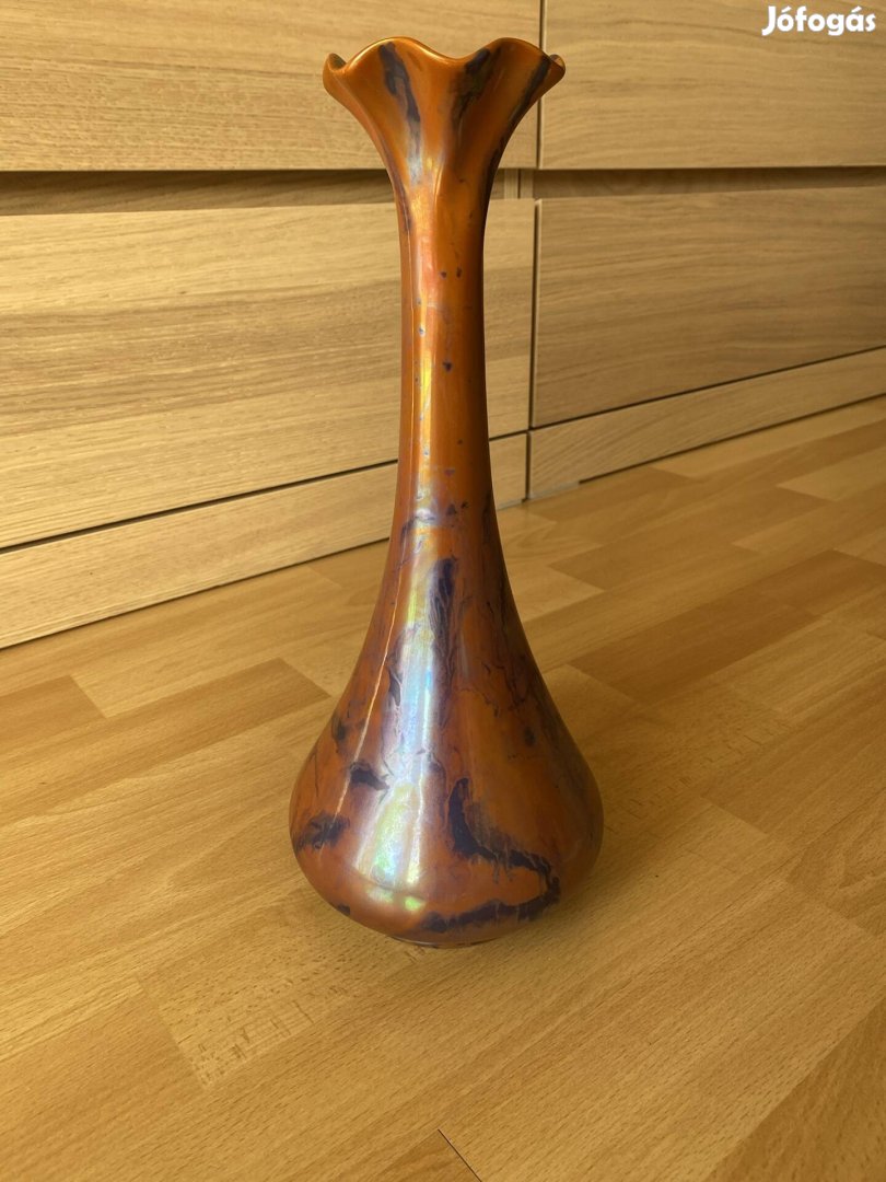 Ritkaság eosin márványozott Zsolnay váza 