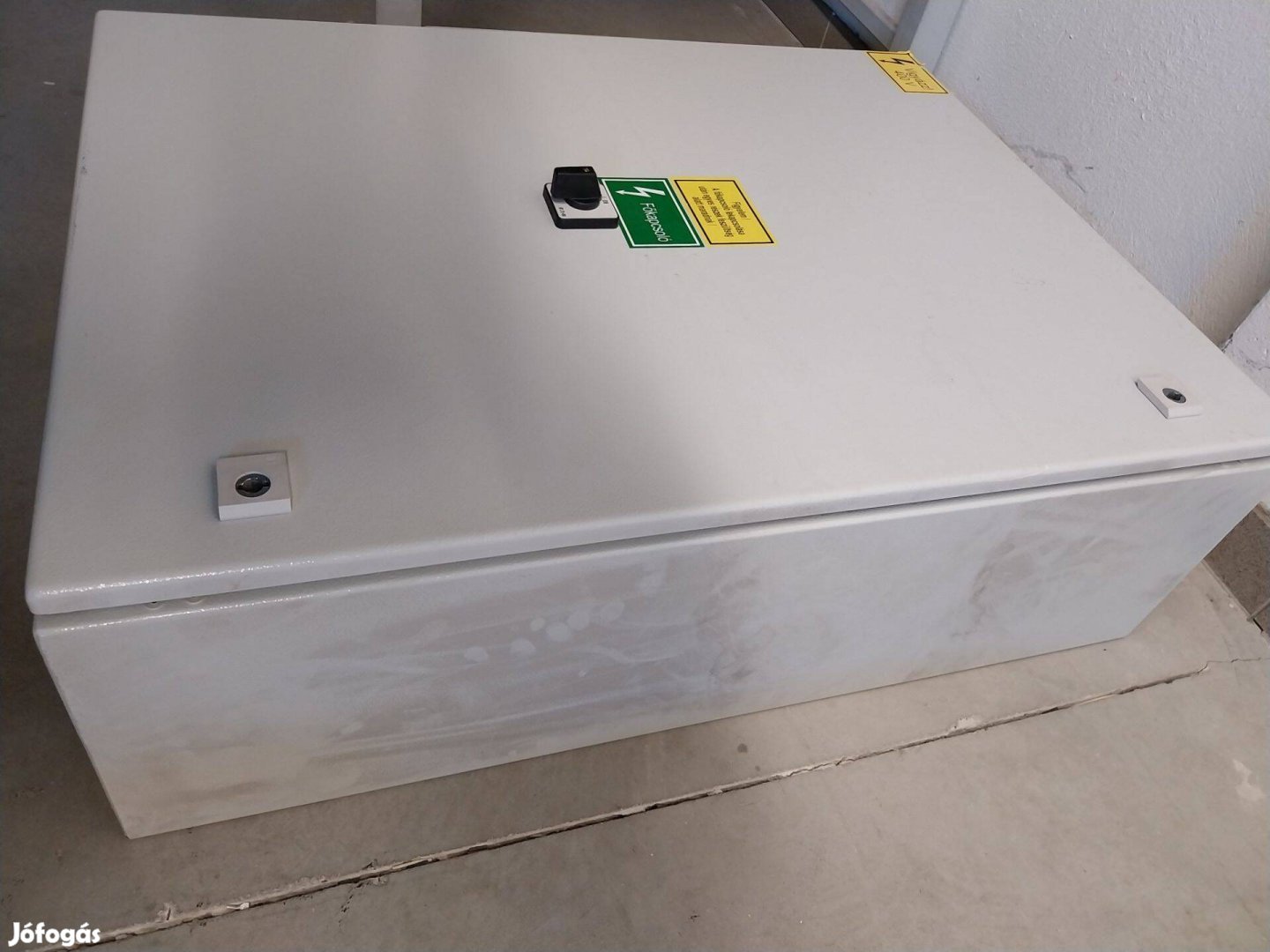 Rittal 800x600x250mm acél fali kapcsolószekrény elosztó
