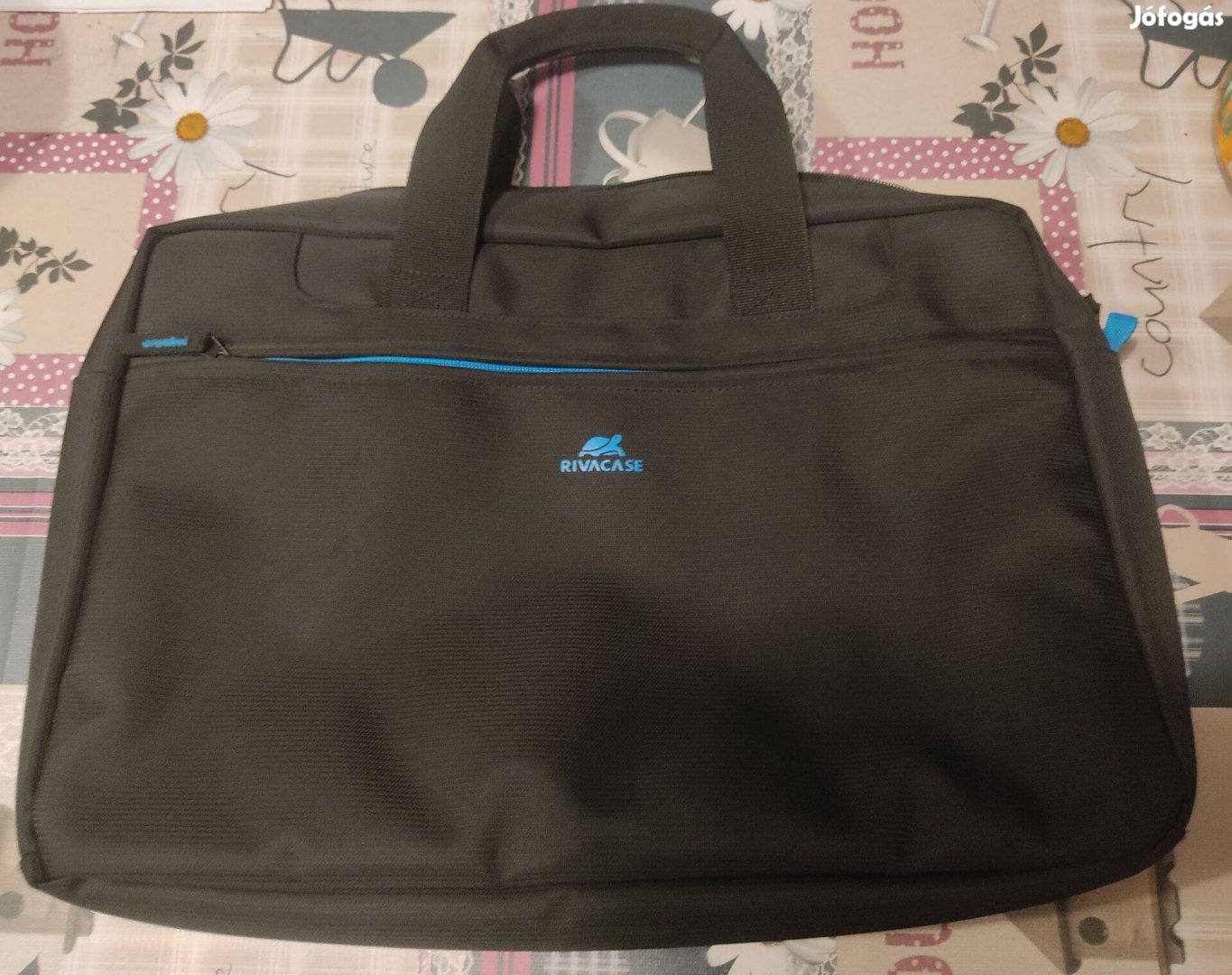 Rivacase 8037 Regent Notebook Táska 15,6" Fekete Tiszta Uj eladó