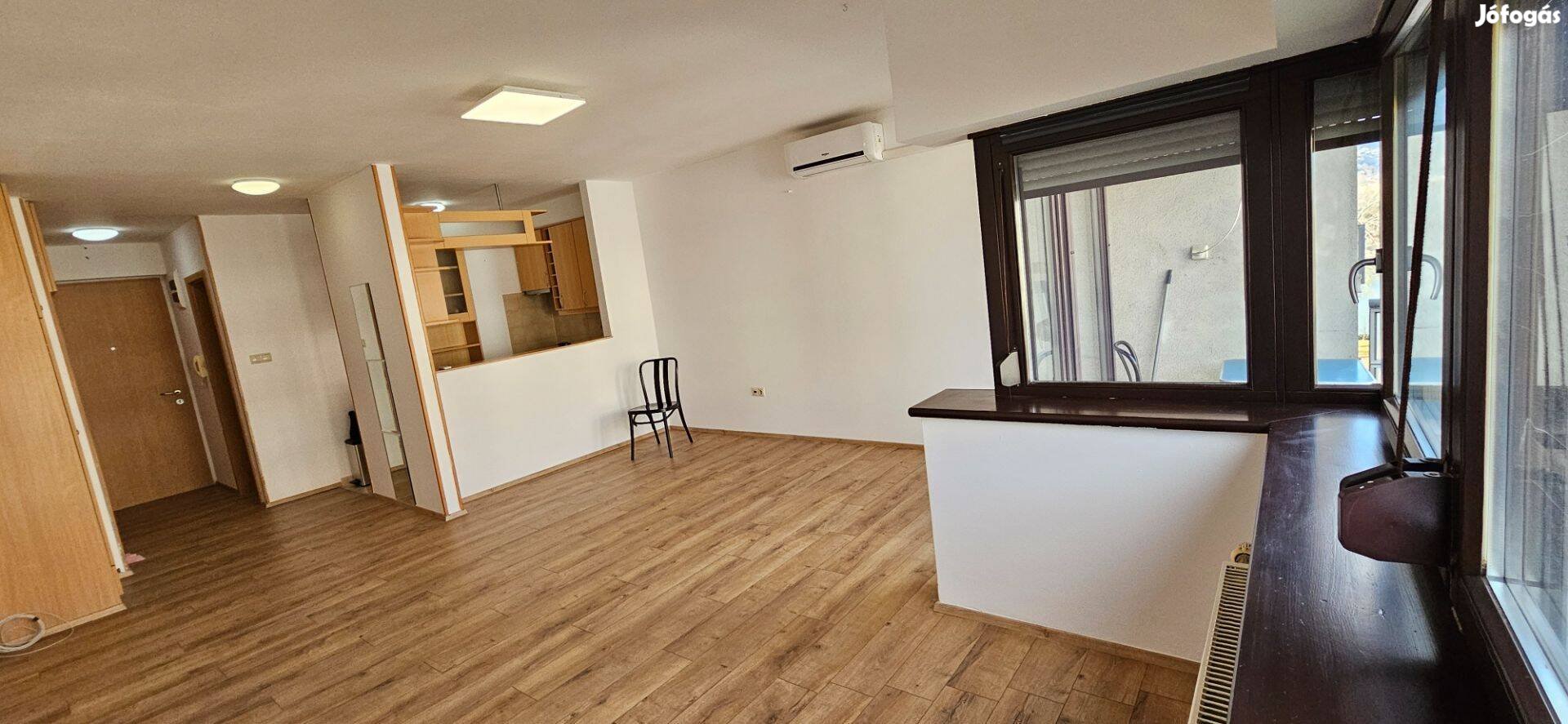 Riverside apartmanházban lakás kiadó 6 emelet, Dunai panoráma, erkély