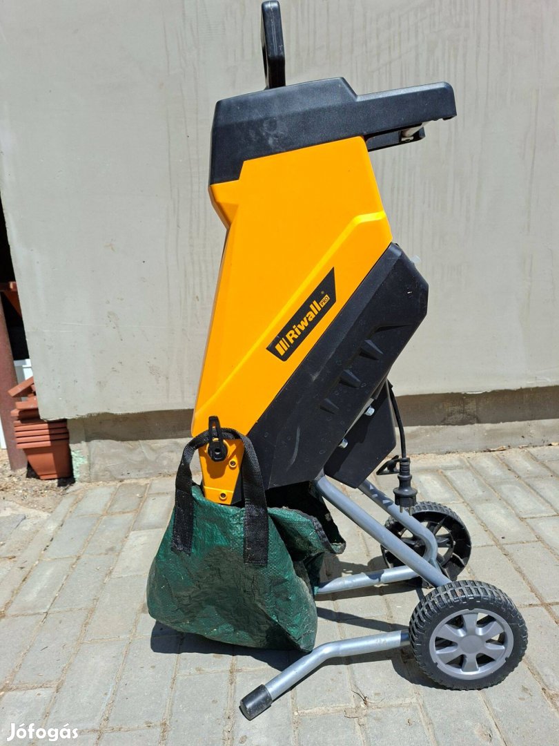 Riwall RES 2545 Elektromos ágaprító