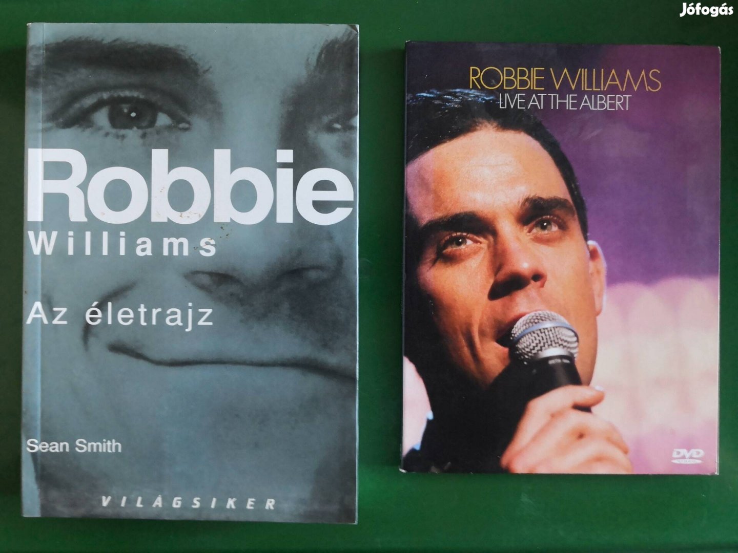 Robbie Williams ritkaságok gyüjtöknek.Dvd és könyv. 