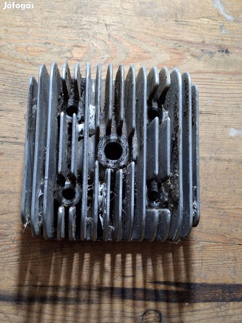 Robi 151hengerfej eladó