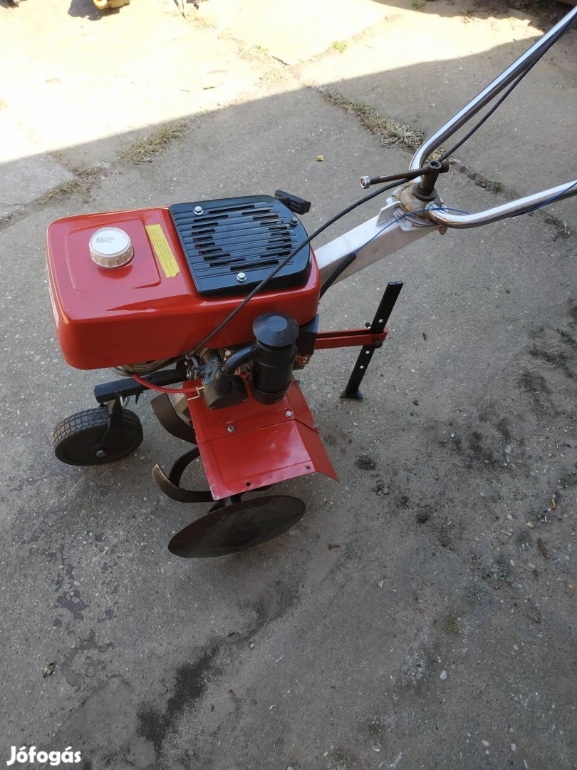 Robi 55 kapálógép 