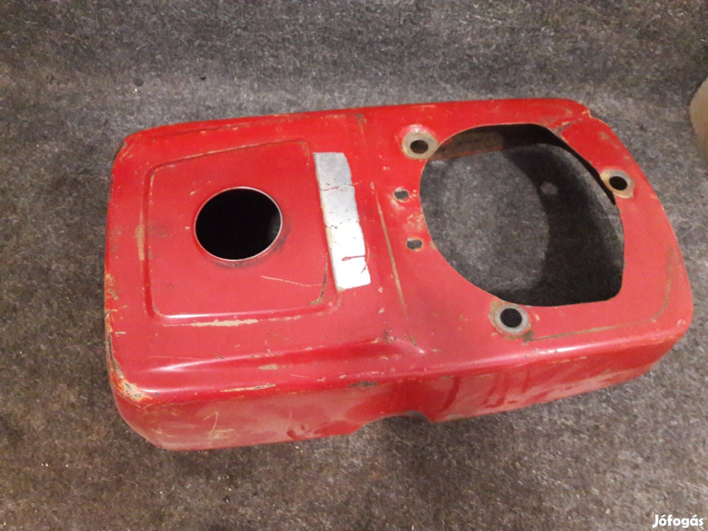 Robi 55 kapálógép gyári felső burkolat benzintank lemez