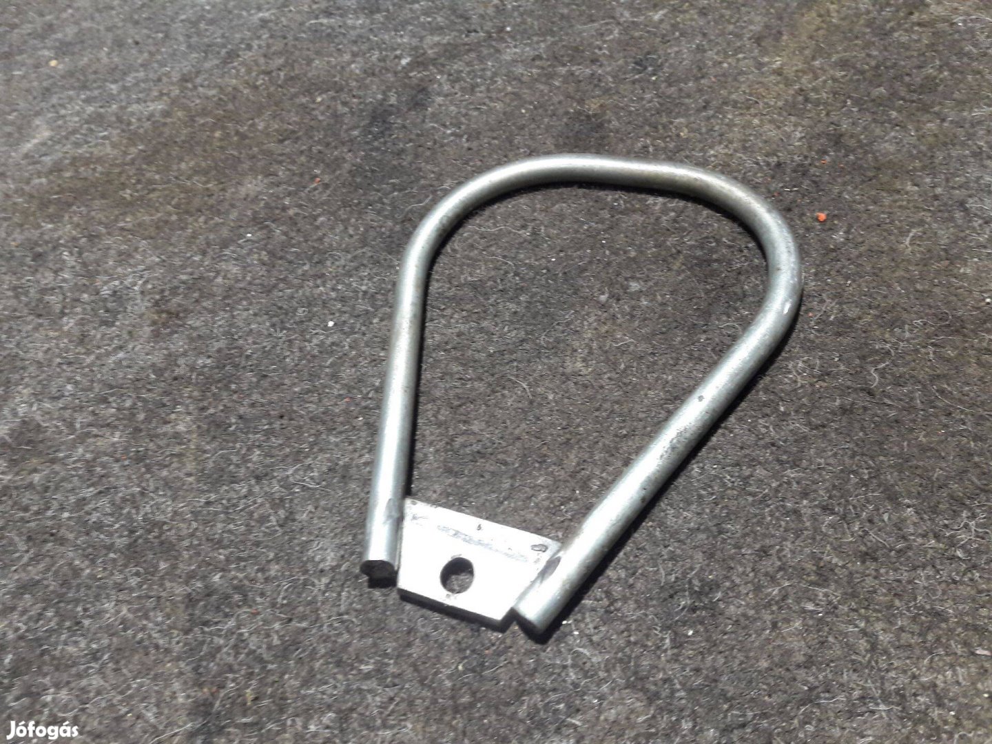 Robi 55 kapálógép vízszintes furatú kapaszkodó vonó szem