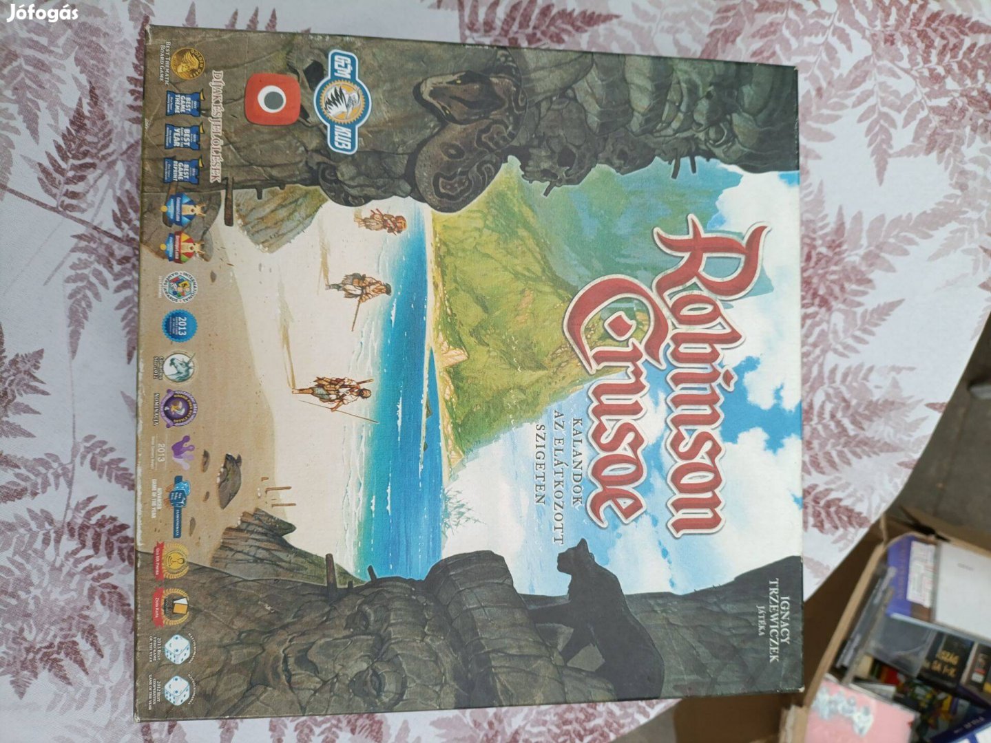 Robinson Crusoe kalandok az elátkozott szigeten társasjáték