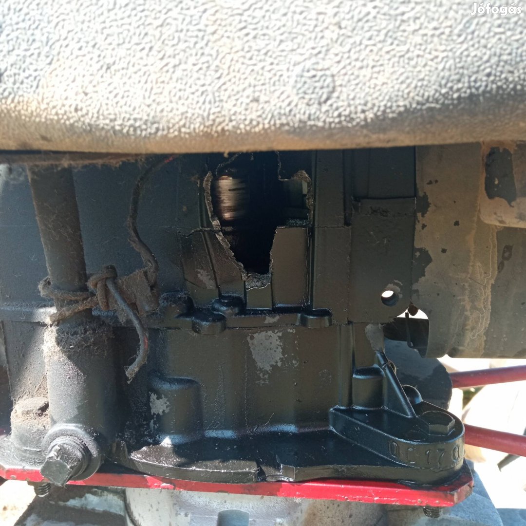 Robix 250t rotációs kapa 