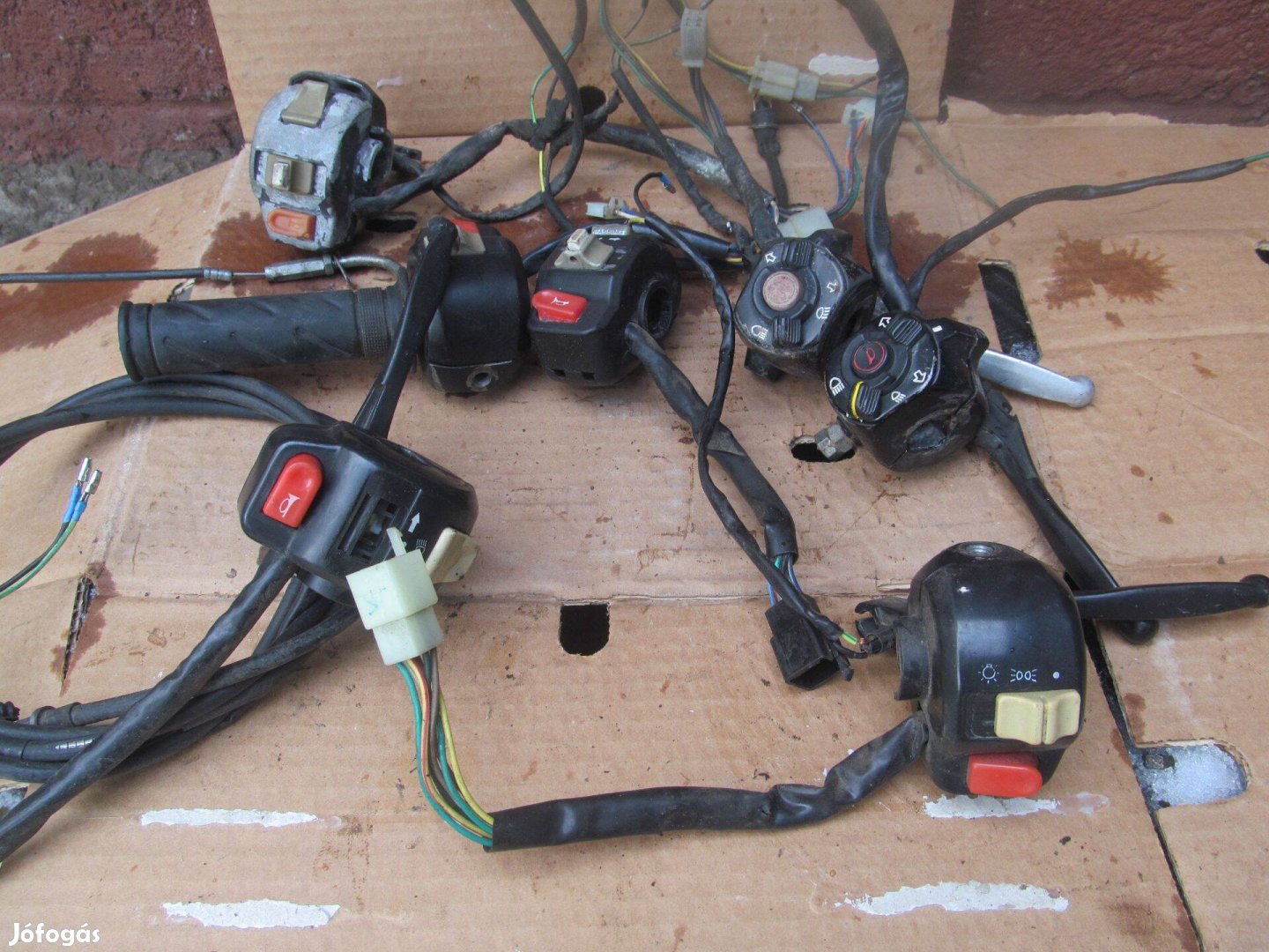 Robogó kormányszektorok eladóak