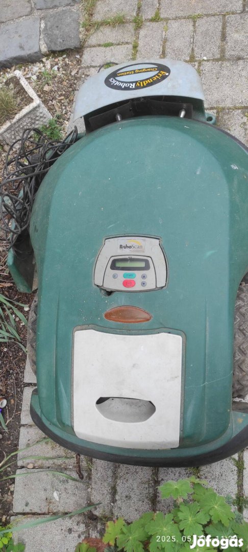 Robomow RL 1000 robotfűnyíró