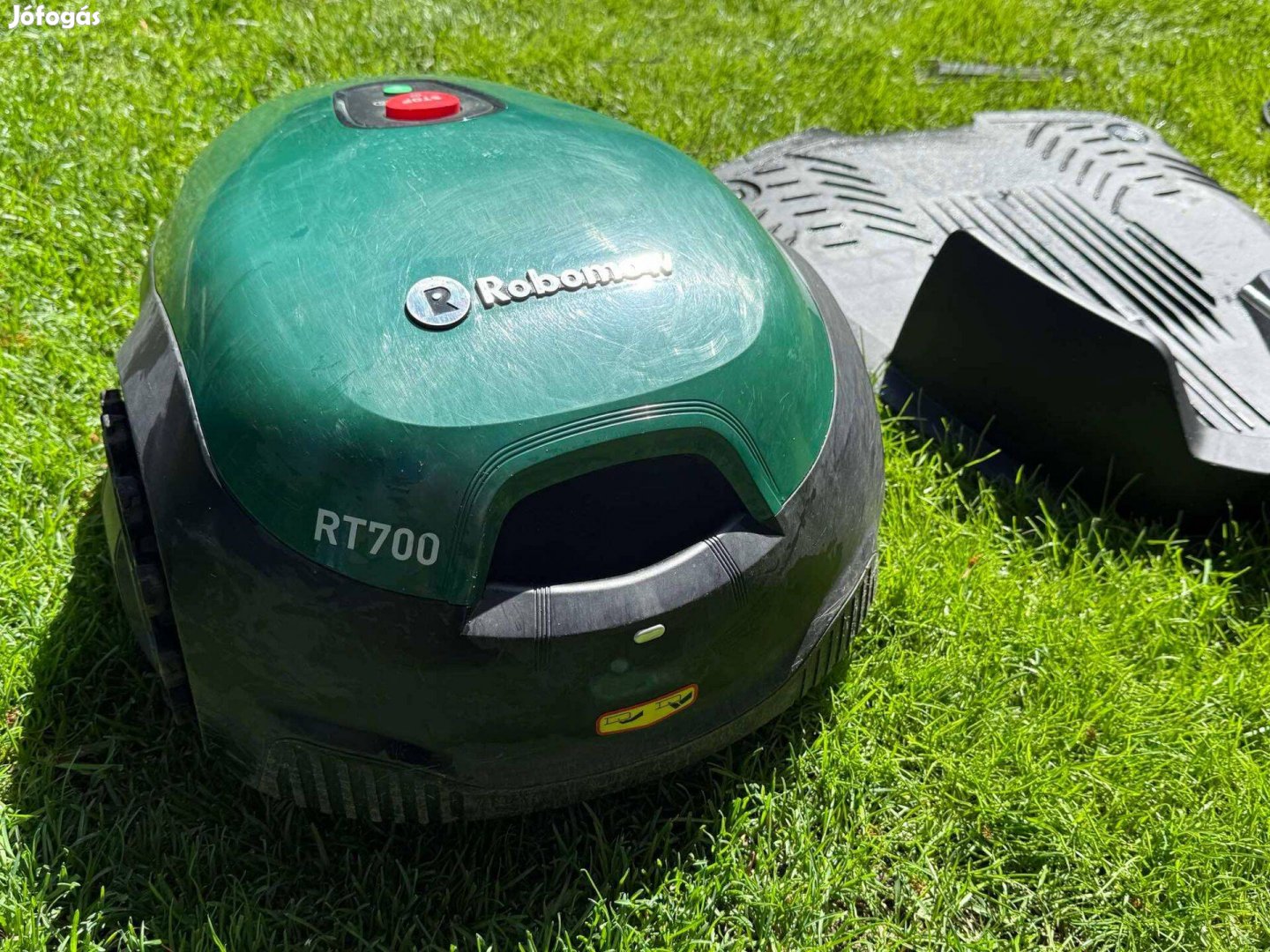 Robot fűnyíró flotta