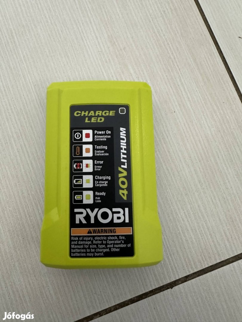 Roby 40 v tőltö