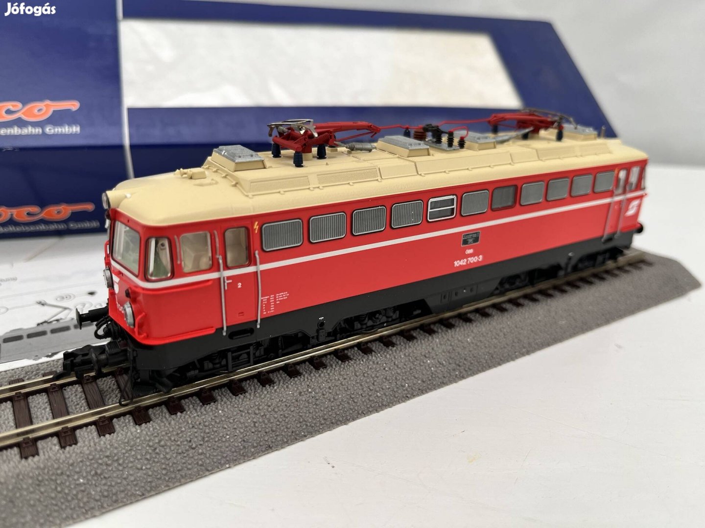 Roco 62481 ÖBB 1042 700-3 mozdony H0 villanymozdony új