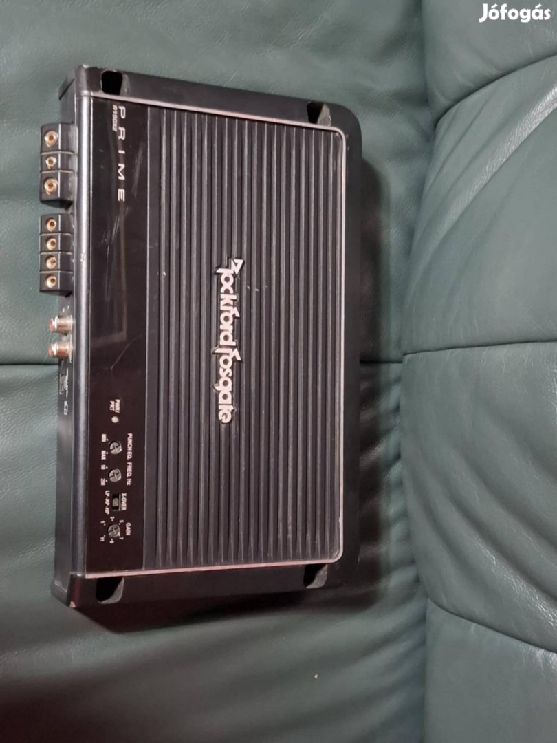 Rokford Fosgate erősítő kocsiba!