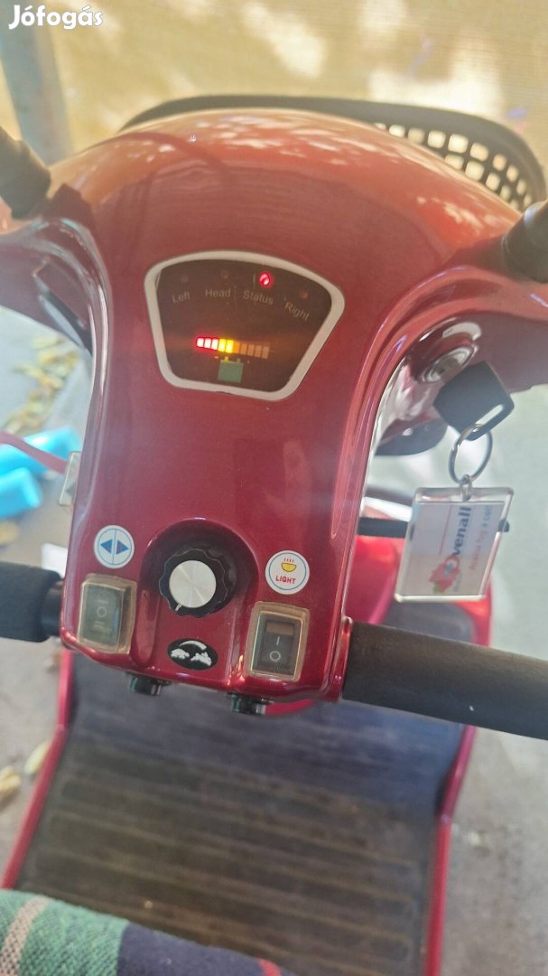 Rokkant kocsi ,Moped 