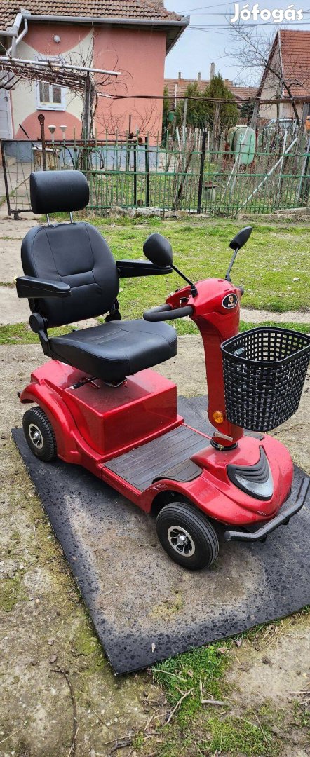 Rokkant kocsi eladó