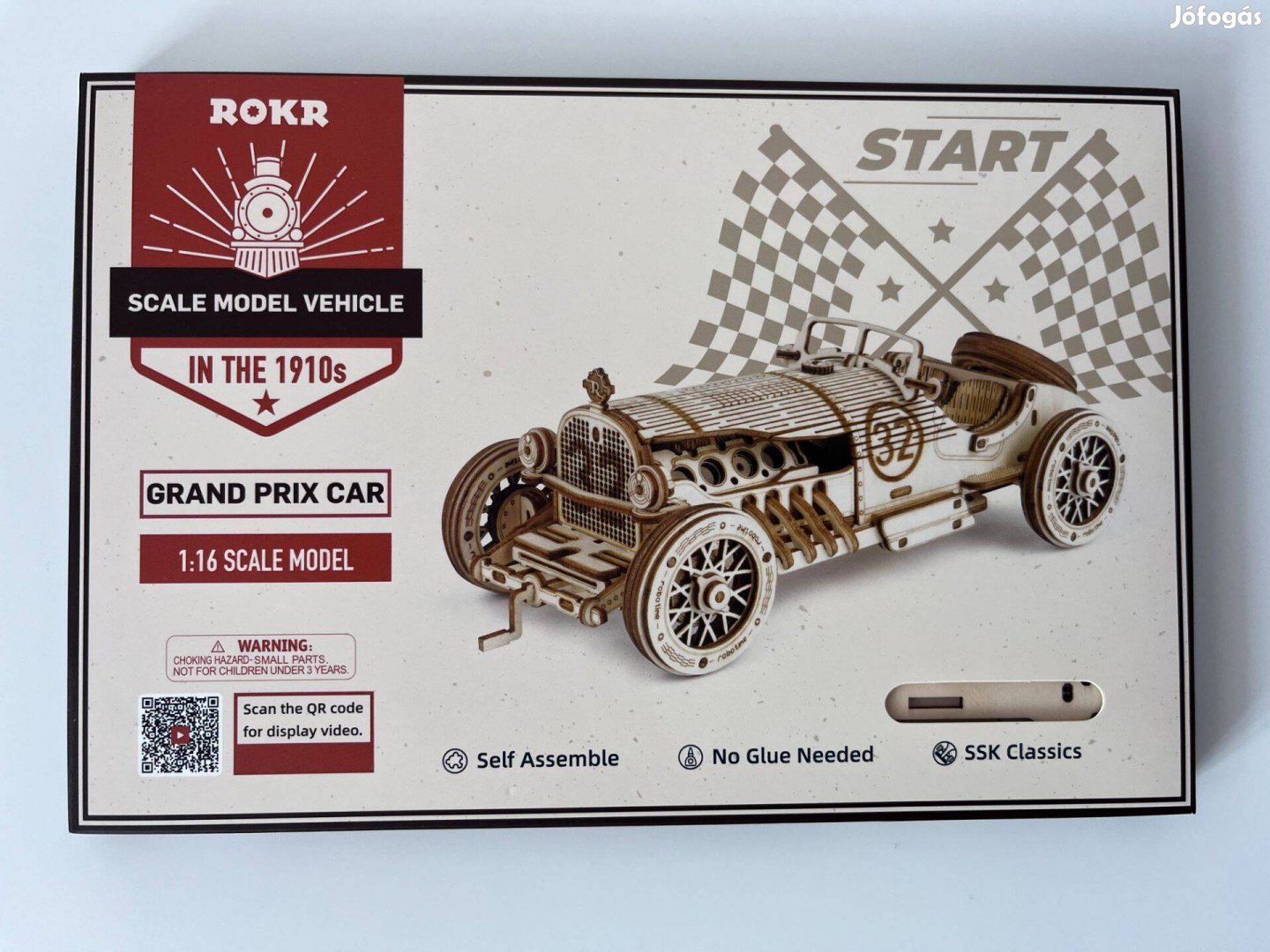 Rokr MC401 V8 versenyautó modell 116