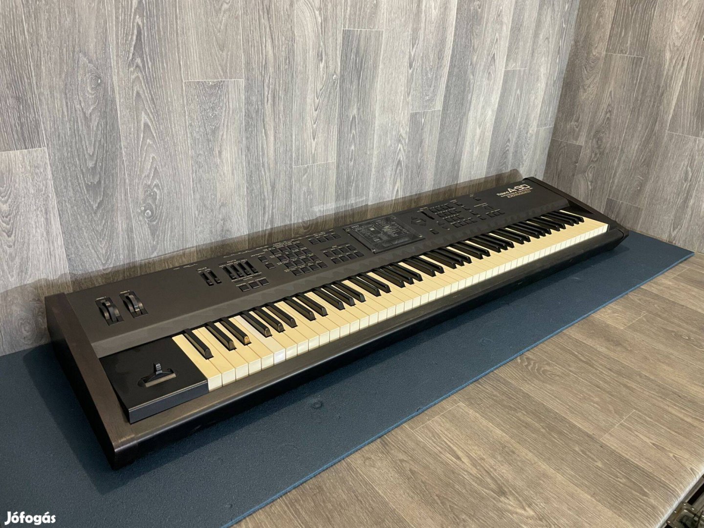 Roland A-90 Expanded bővítőkártyával. beszámítási lehetőséggel