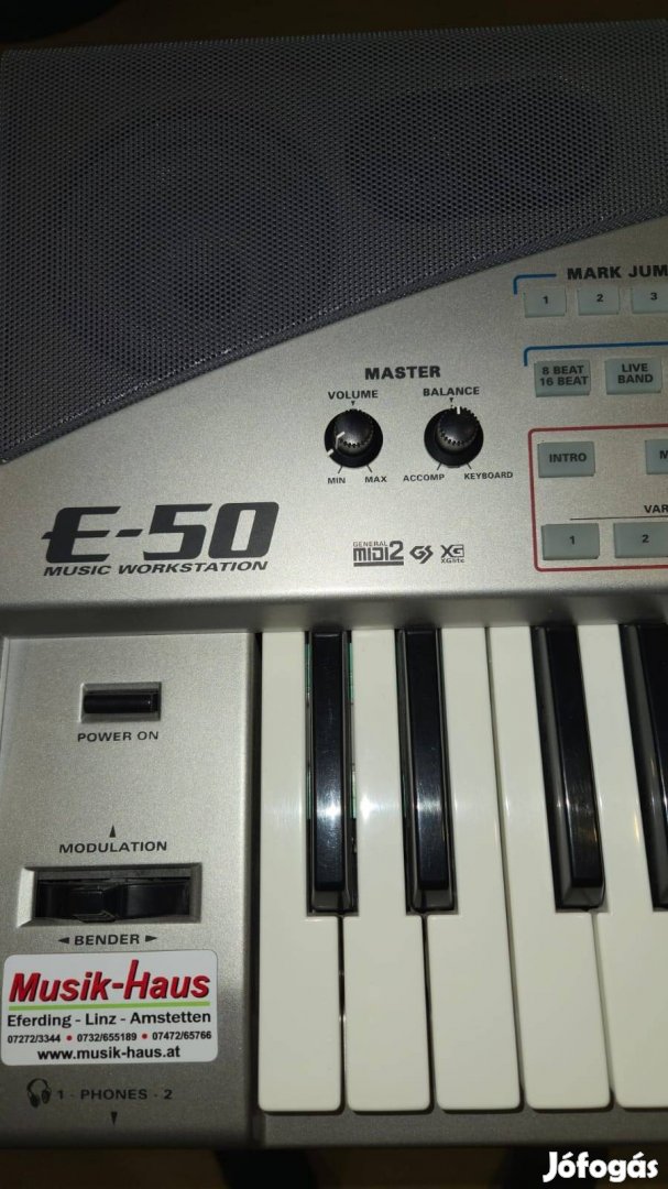 Roland E50 szintetizátor. 