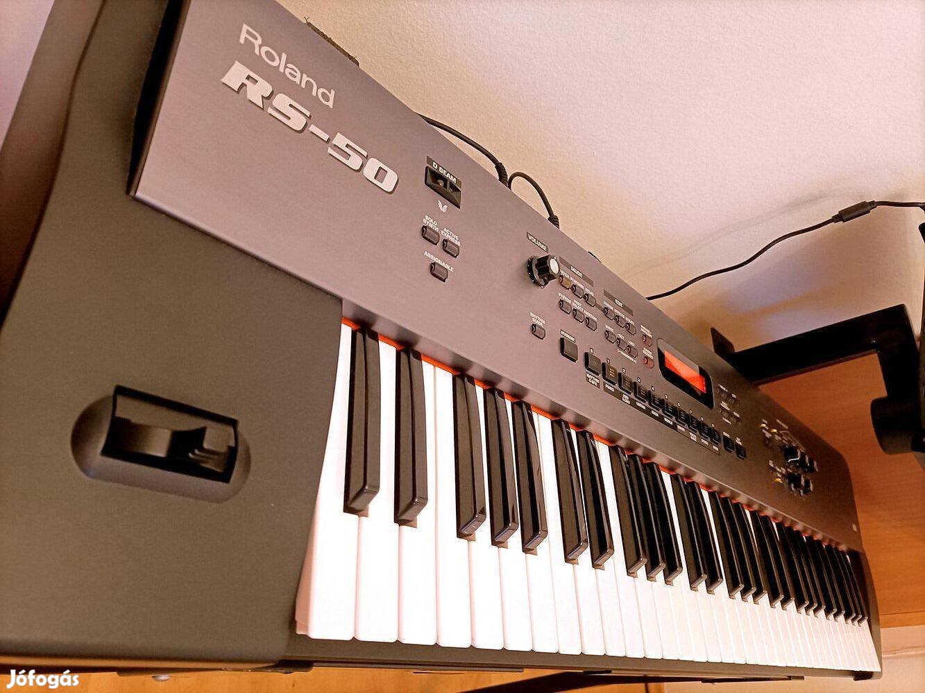 Roland RS-50