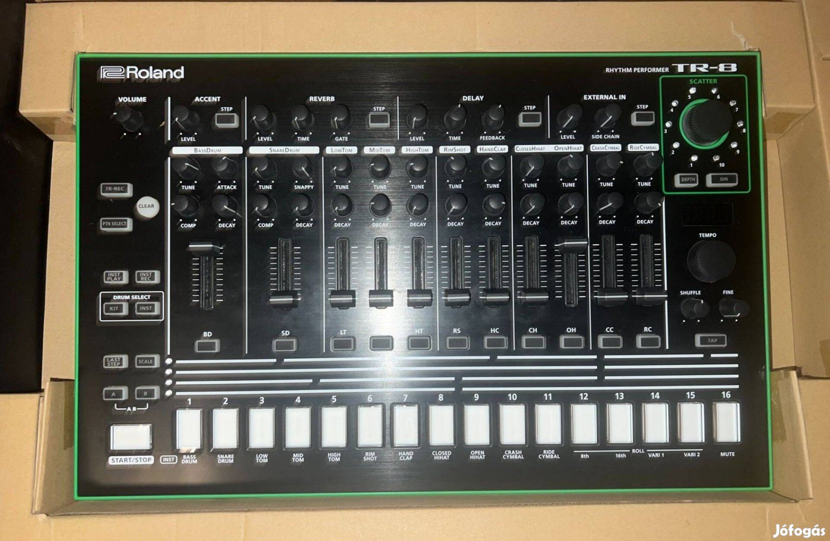 Roland TR-8 Rhythm Performer