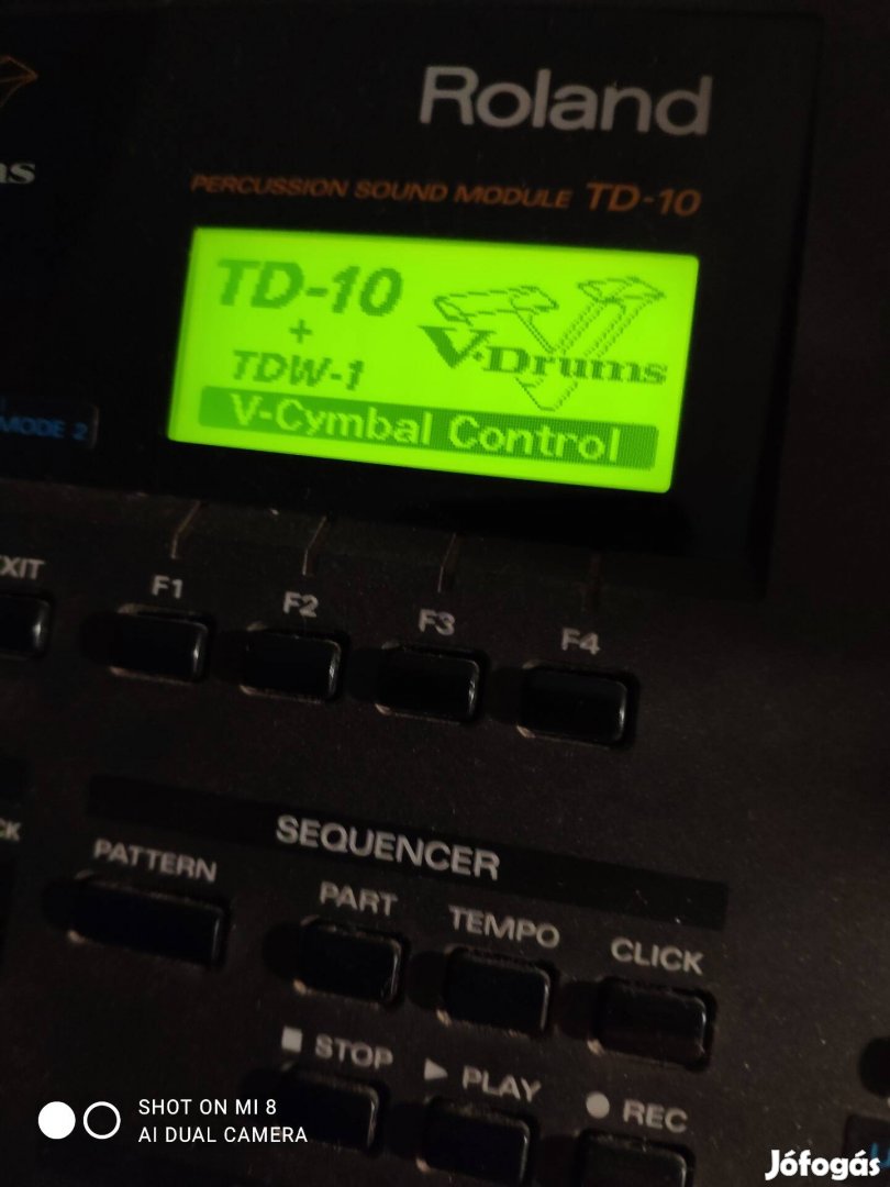 Roland elektromos dob