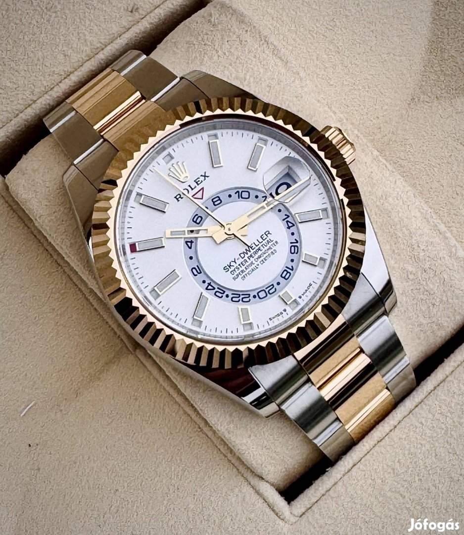 Rolex Sky Dweller arany-acél