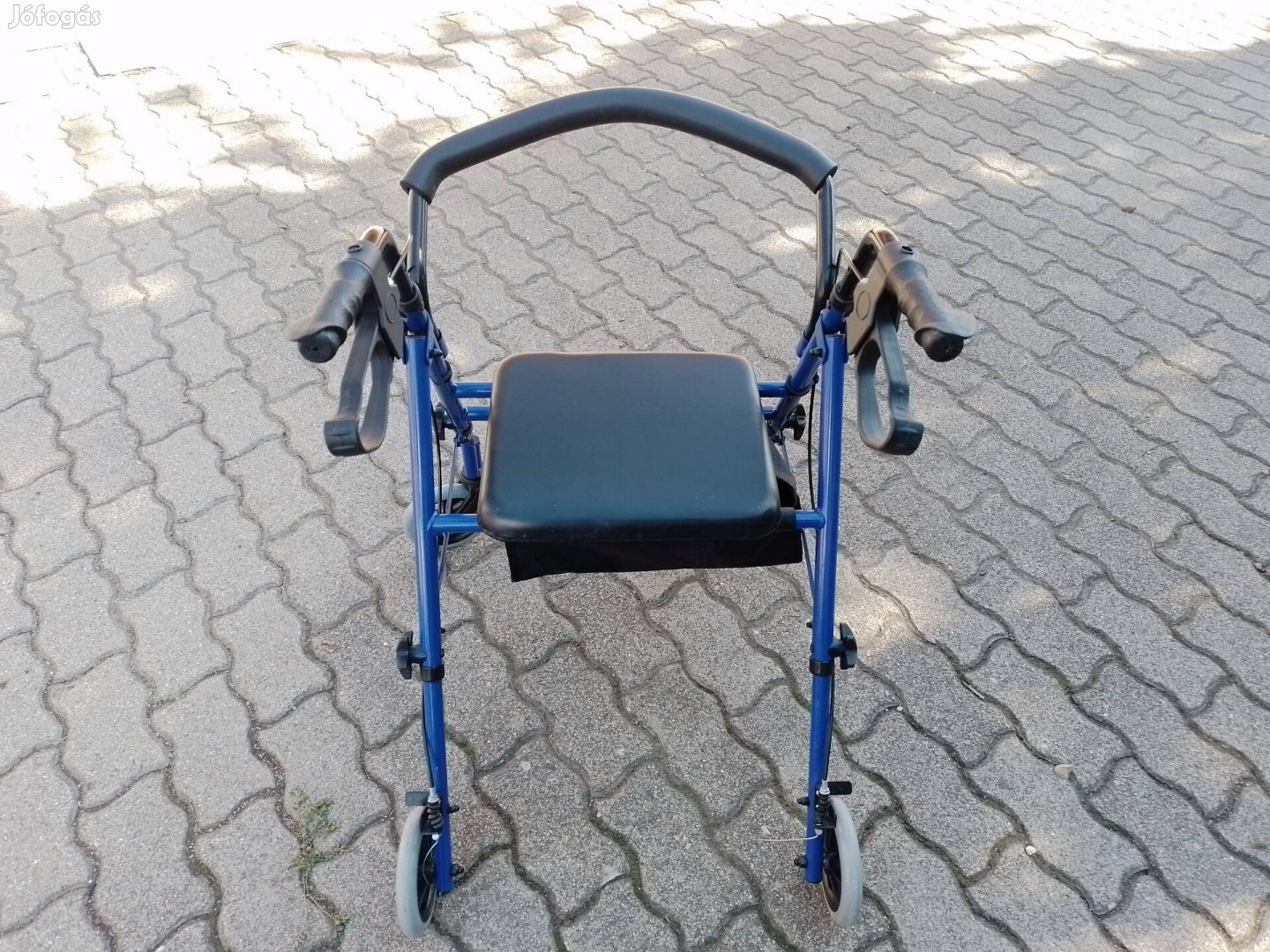 Rollator Dunimed fékkel felszerelt újszerű állapotban. 