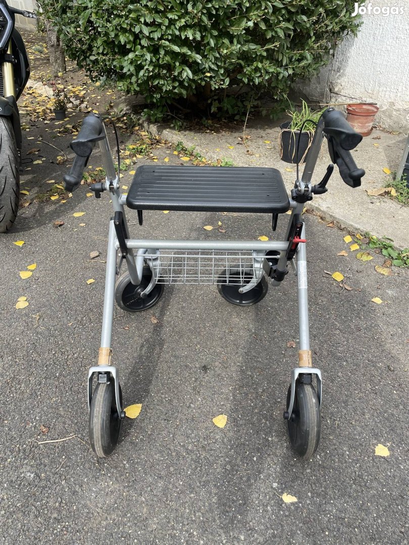 Rollátor újszerű 