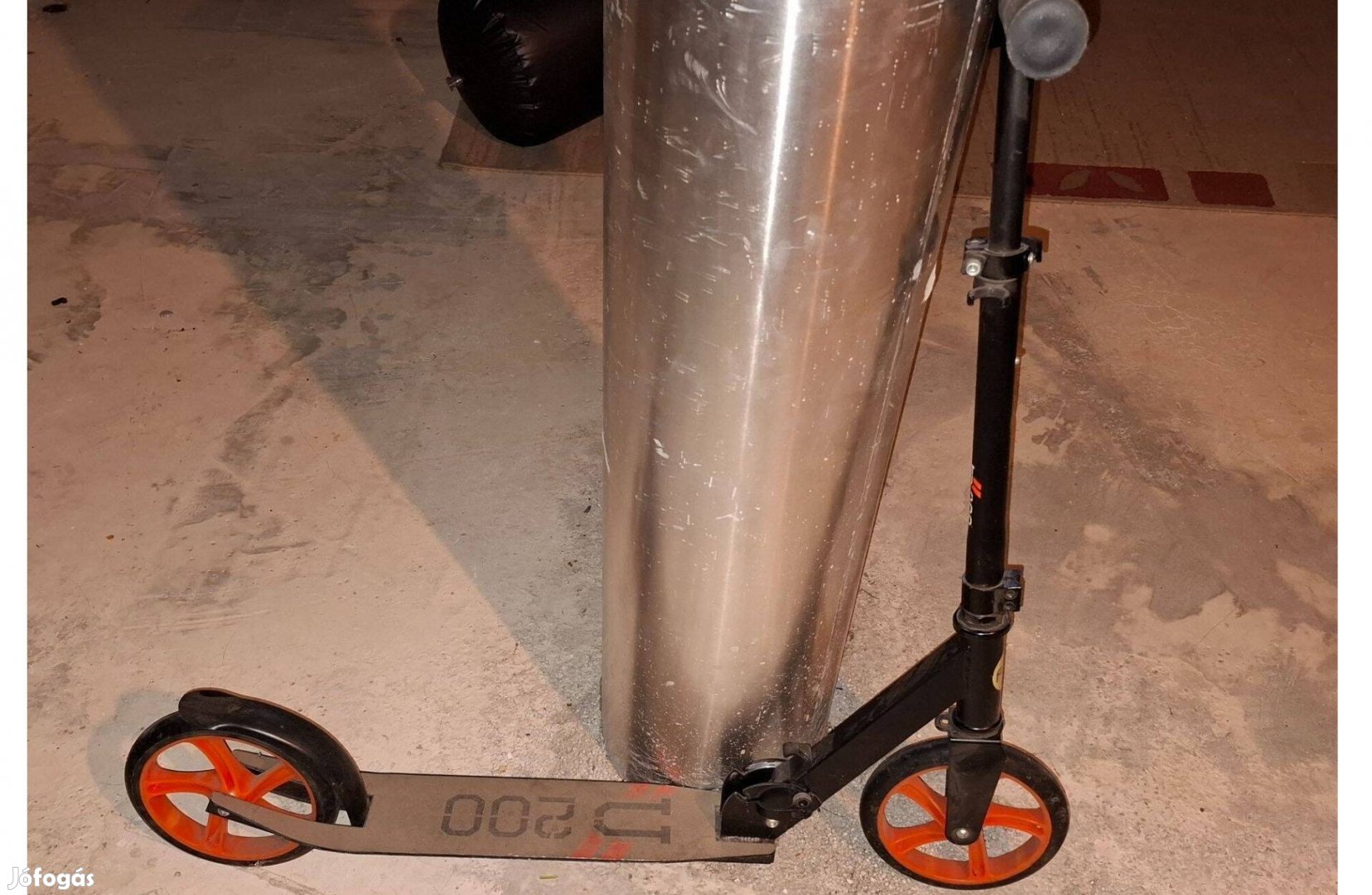 Roller 22 cm-es kerék nagy teherbírás