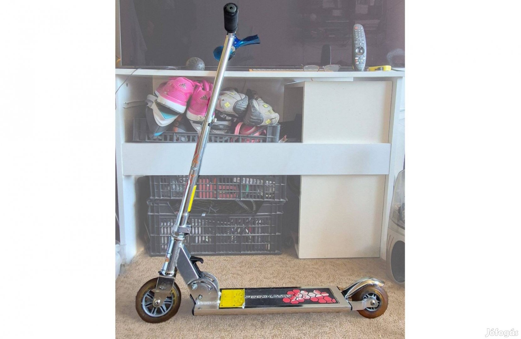 Roller - kinyitható, felnőtt magasságú