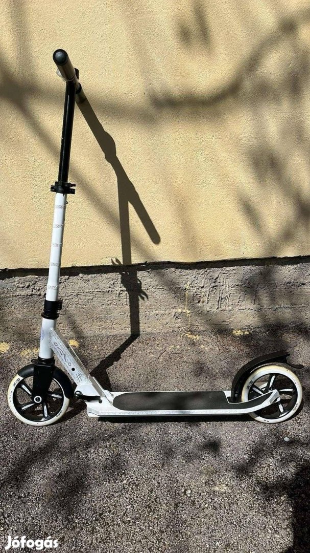 Roller eladó