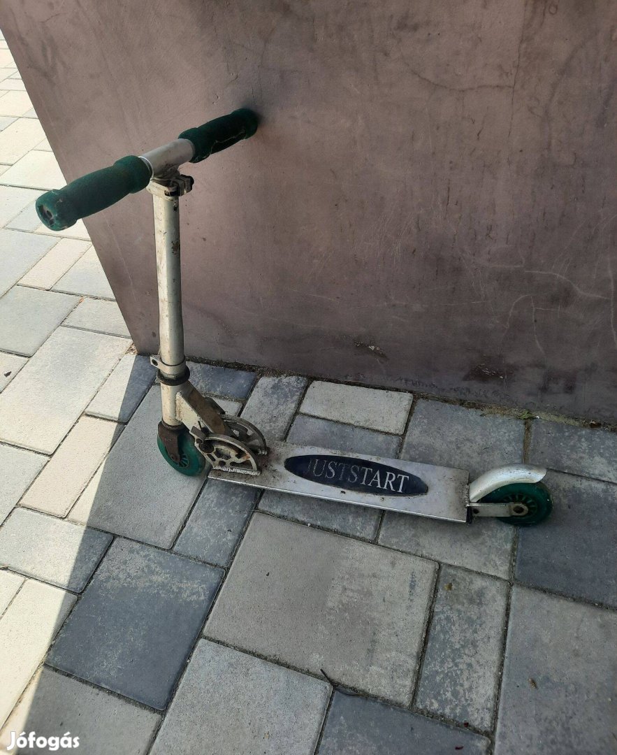 Roller eladó!