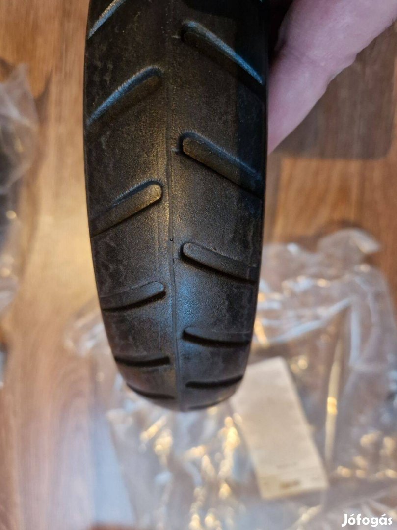 Roller gumi, tömörgumi