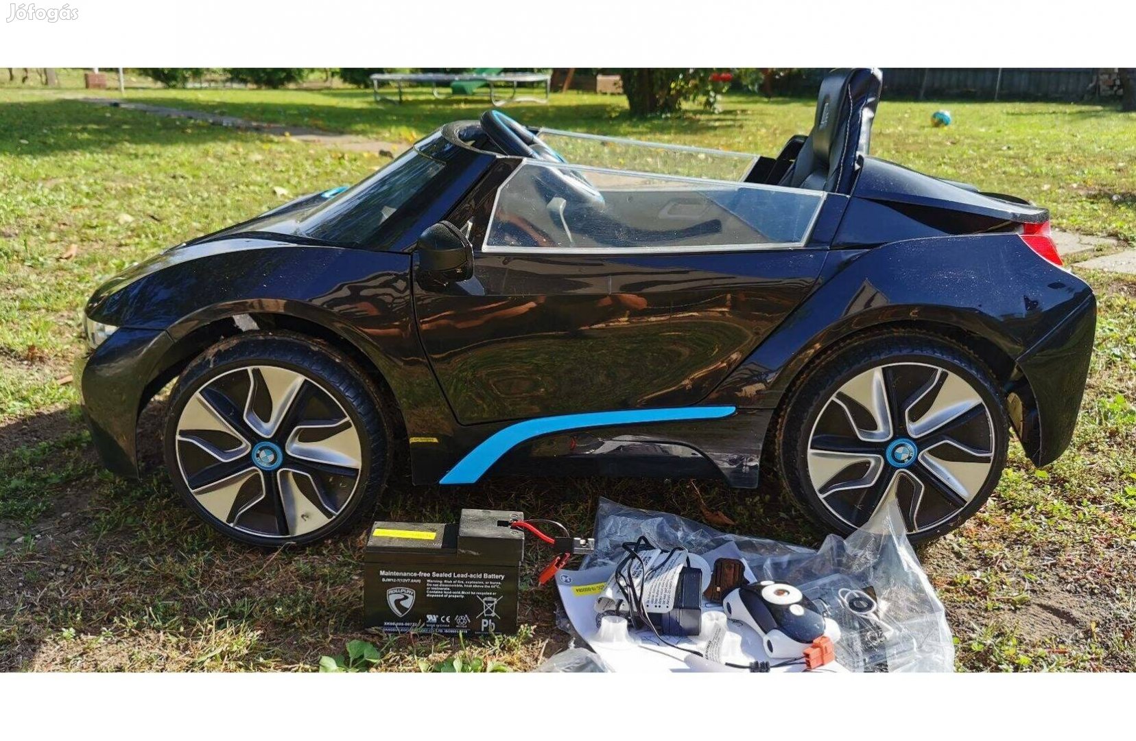 Rollplay BMW i8 elektromos kisautó