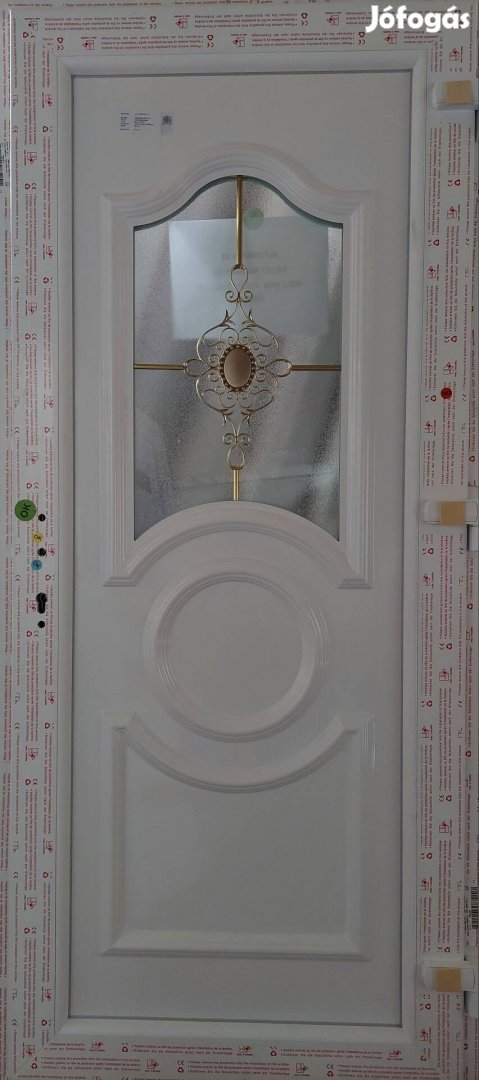 Róma típusú műanyag bejárati ajtó raktárról Pápán 