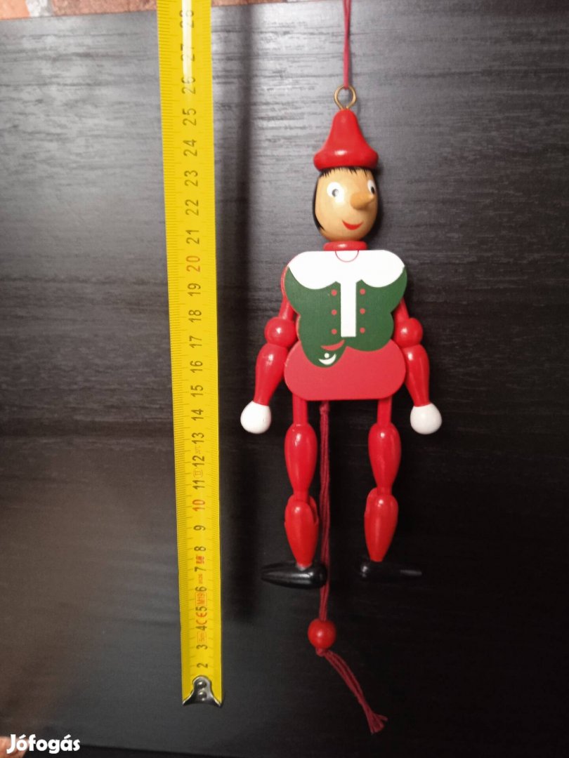 Rómában vásárolt Pinokkió marionett báb