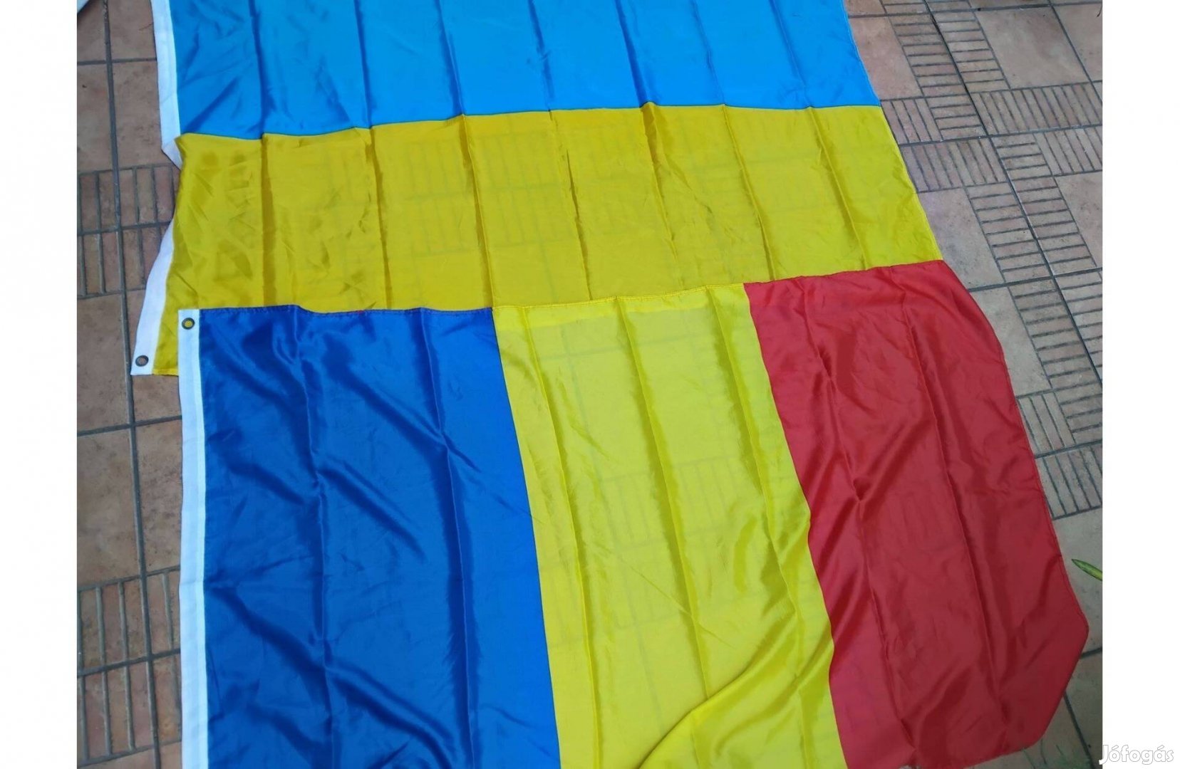 Román zászló ukrán zászló 2db