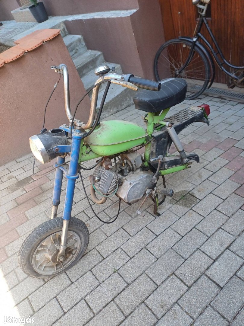 Romet Pony alkatrésznek.