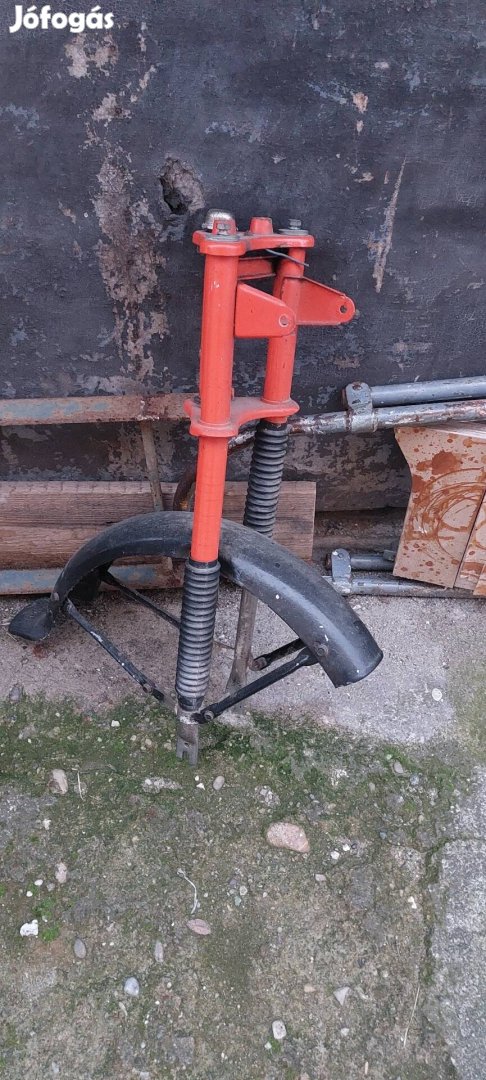 Romet kismotor első villa