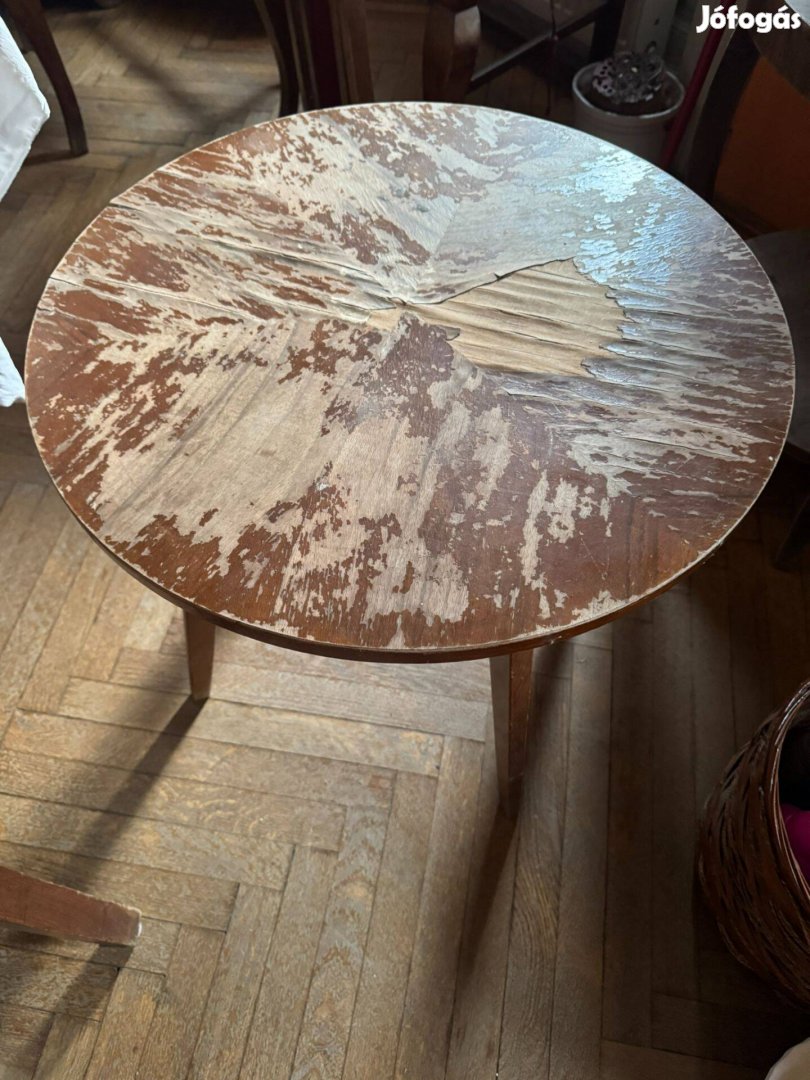 Romkocsma felszerelés