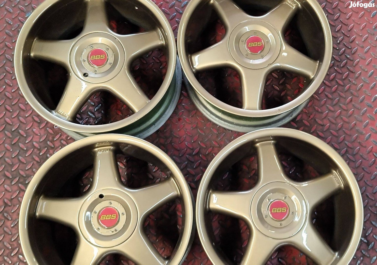 Ronal RS118 4x100 8x17 ET35 63.4 képen látható állapotban
