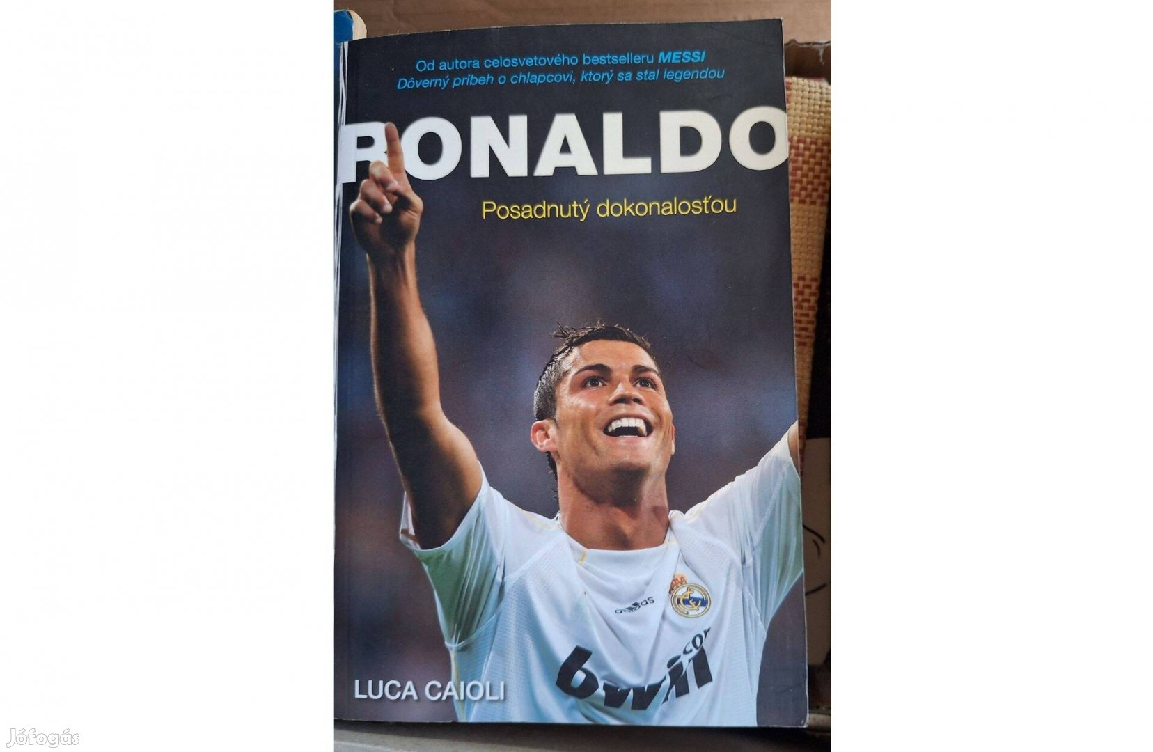 Ronaldo- Luca Caioli CR7 Könyv Szlovák Nyelvű kiadvány